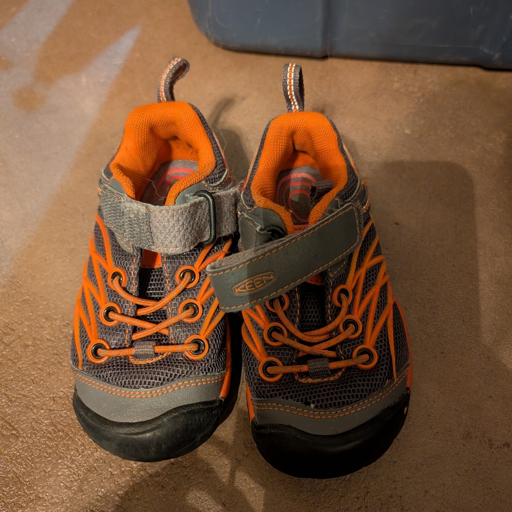 KEEN Kids' Gray and Orange Shoes
